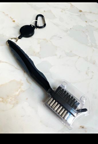 Golf club groove cleaning - club,